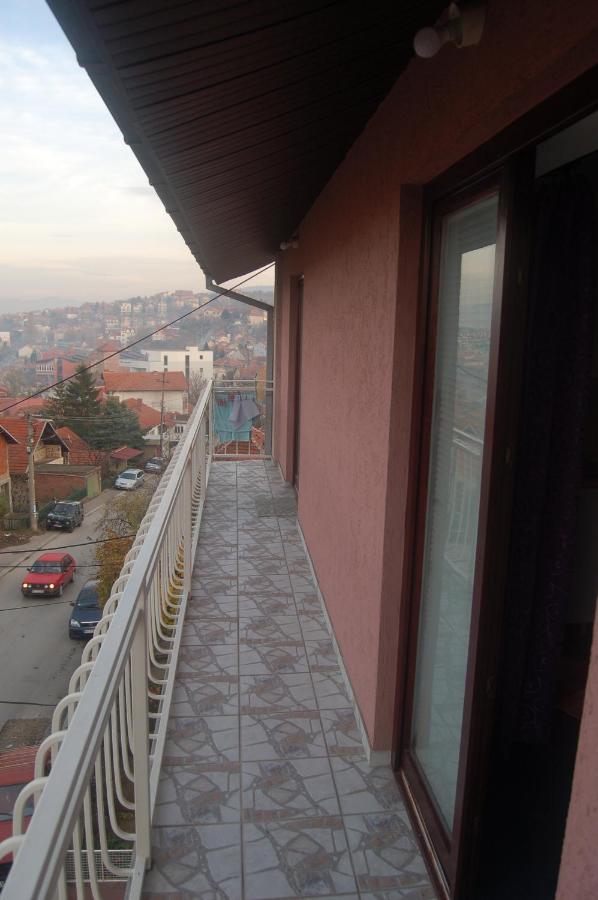 Apartmani Marios Nis Exterior foto